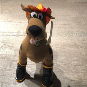 Scooby-Doo Fireman stuffed Scooby